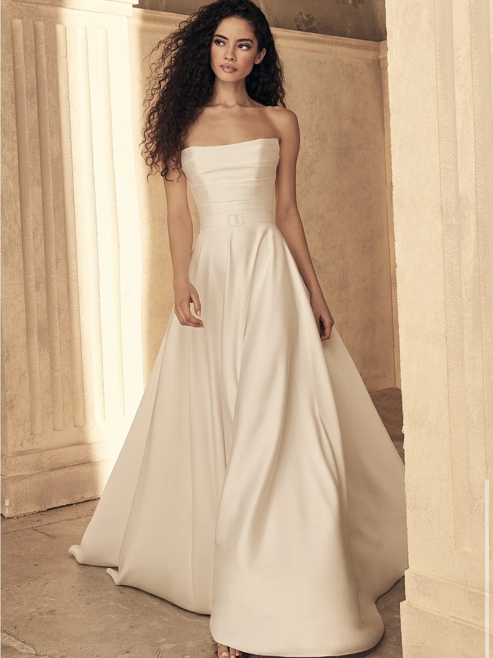 Timeless Paloma Blanca P5166 wedding dress - Picture 3 of 4